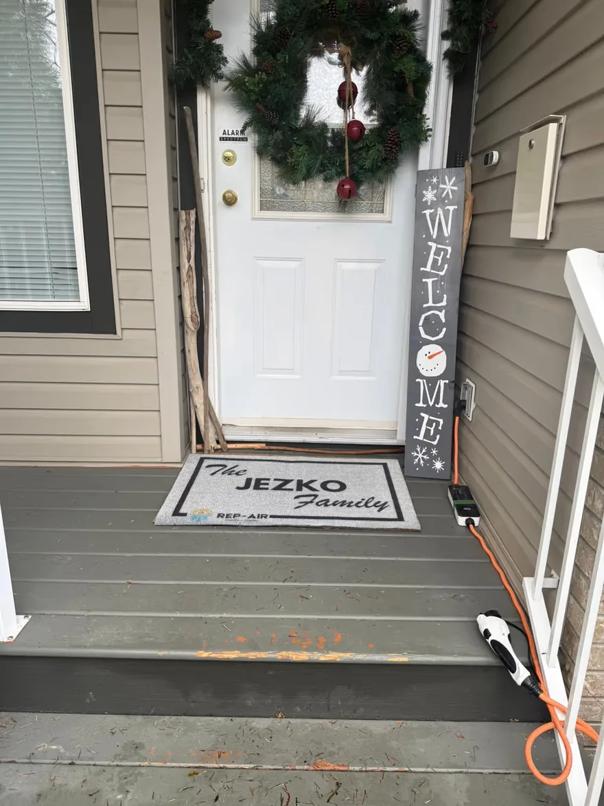 A Fraser Valley homeowner with their personalised Rep-Air welcome gift, photo 11