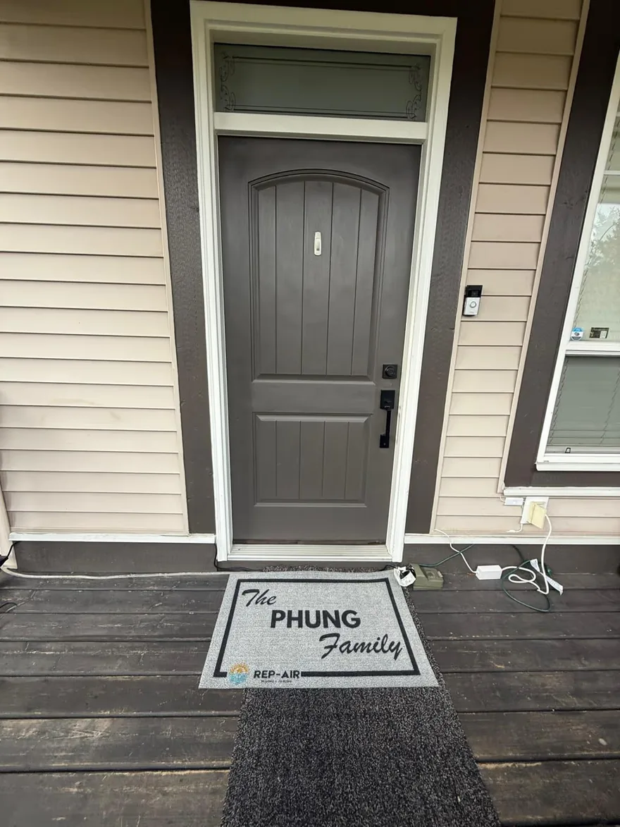 A Fraser Valley homeowner with their personalised Rep-Air welcome gift, photo 17