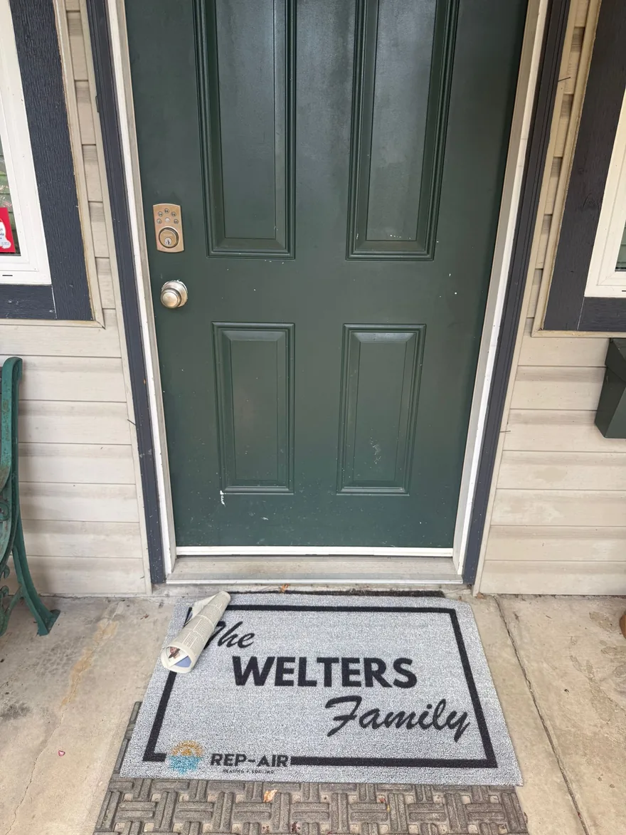 A Fraser Valley homeowner with their personalised Rep-Air welcome gift, photo 25
